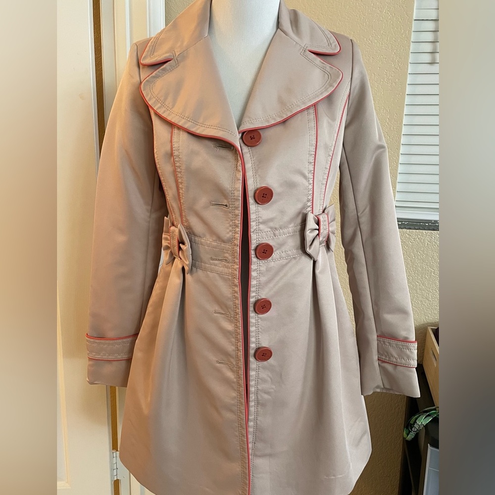 Beautiful Kensie Coat SOLD